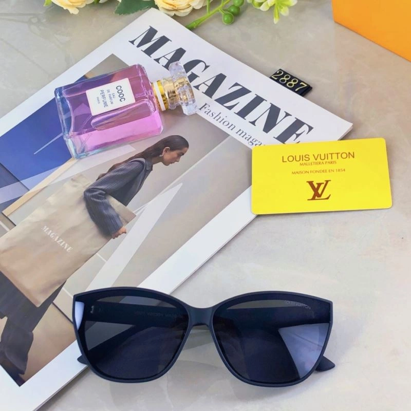 DailyWear Louis Vuitton Sunglasses 280456