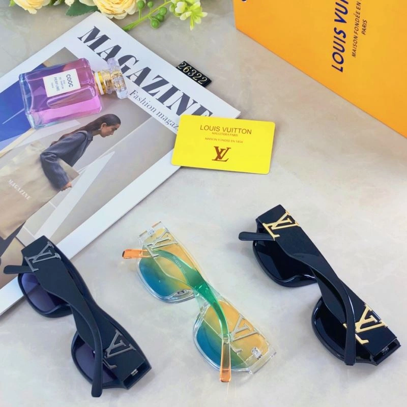 Louis Vuitton Sunglasses WellDesigned 280458