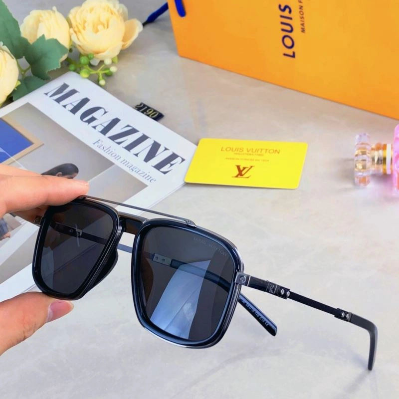 Louis Vuitton Sunglasses EasyMatch 280444