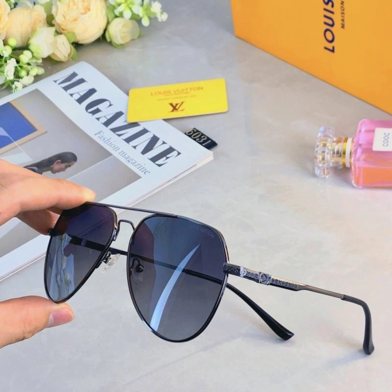 Elegant Louis Vuitton Sunglasses 280441