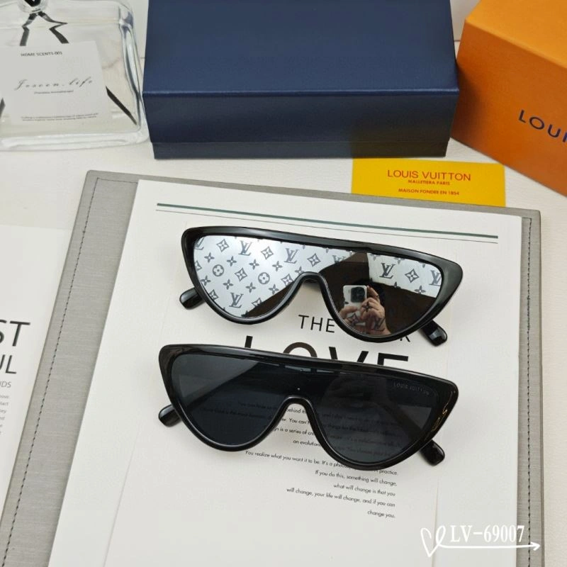 Thermal Louis Vuitton Sunglasses 280457