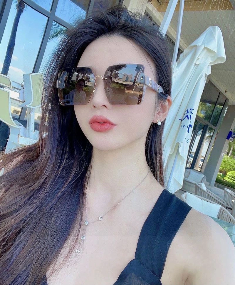 Louis Vuitton Sunglasses RelaxedFit 280435