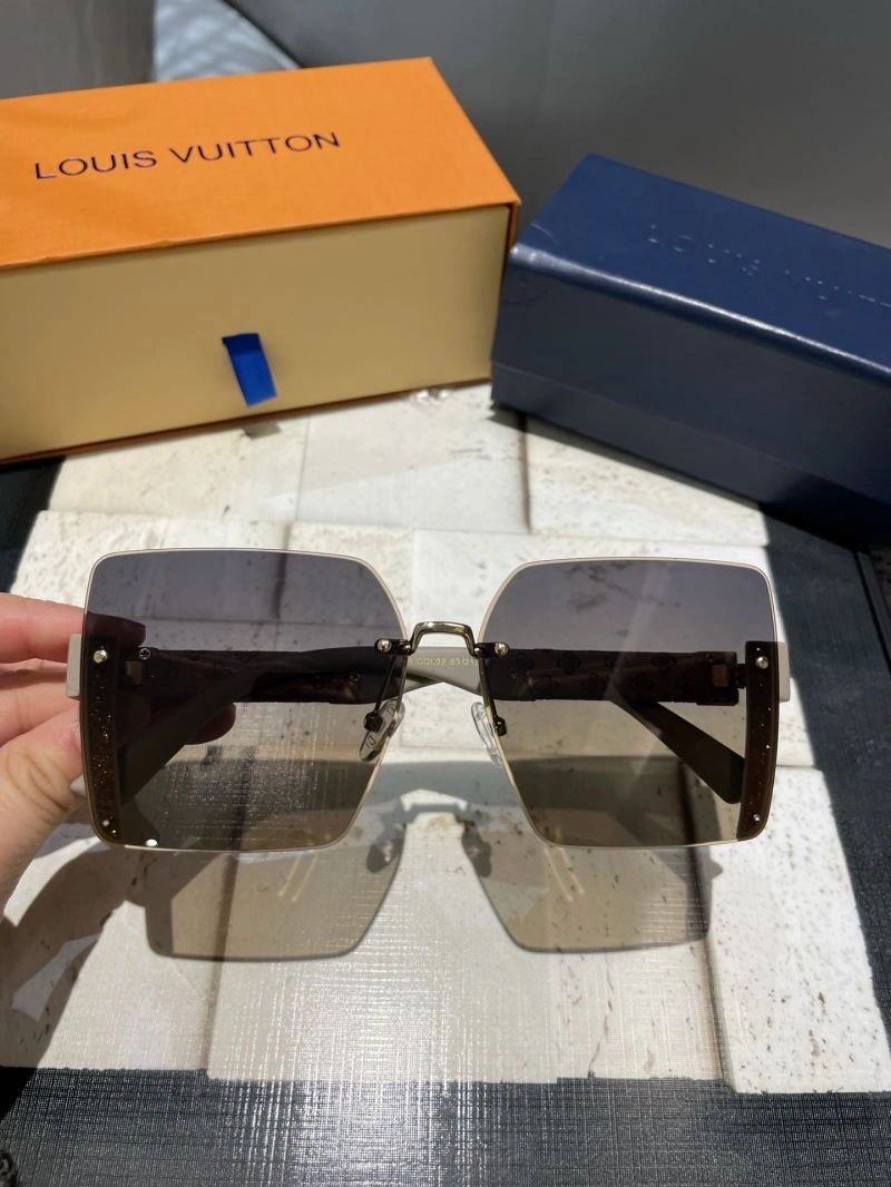 Louis Vuitton Sunglasses RelaxedFit 280435