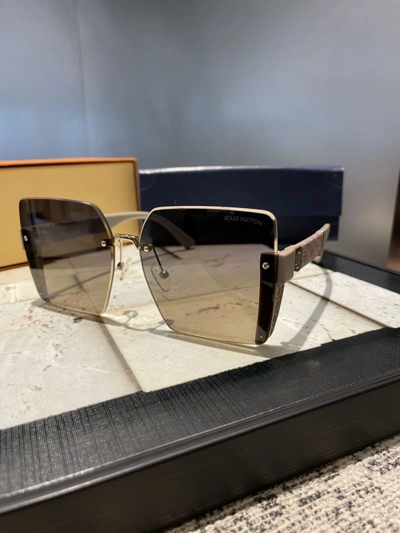 Louis Vuitton Sunglasses RelaxedFit 280435