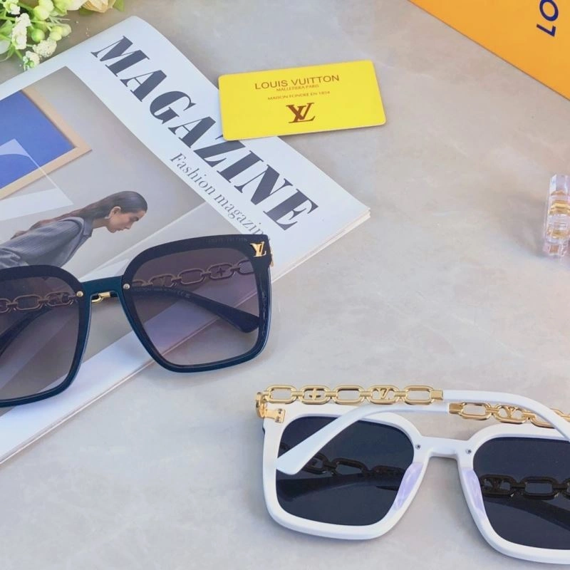Bright Louis Vuitton Sunglasses 280421
