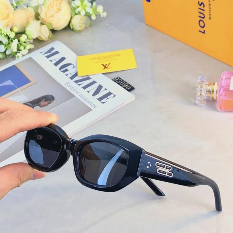 Louis Vuitton Sunglasses MoistureWicking 280419