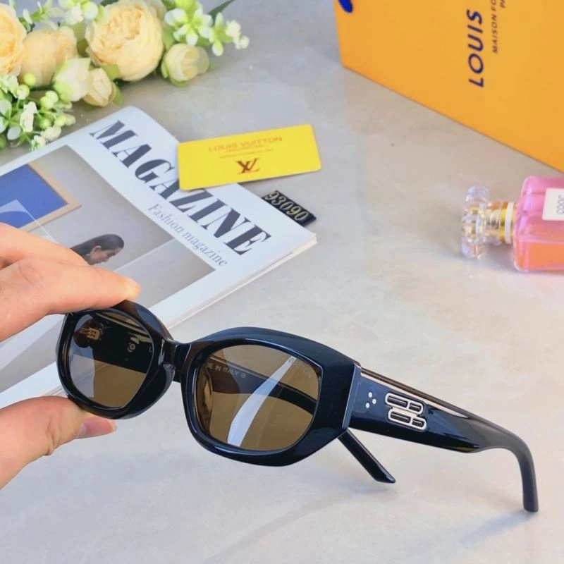 Louis Vuitton Sunglasses MoistureWicking 280419
