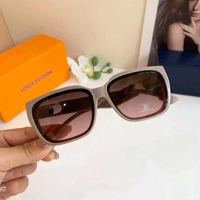 Louis Vuitton Sunglasses GoodFit 280409