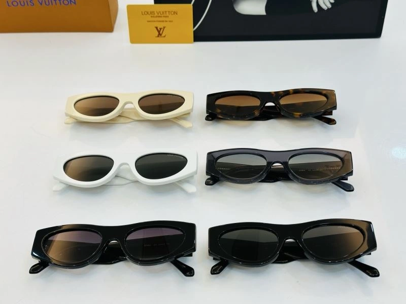 Snug Louis Vuitton Sunglasses 280415