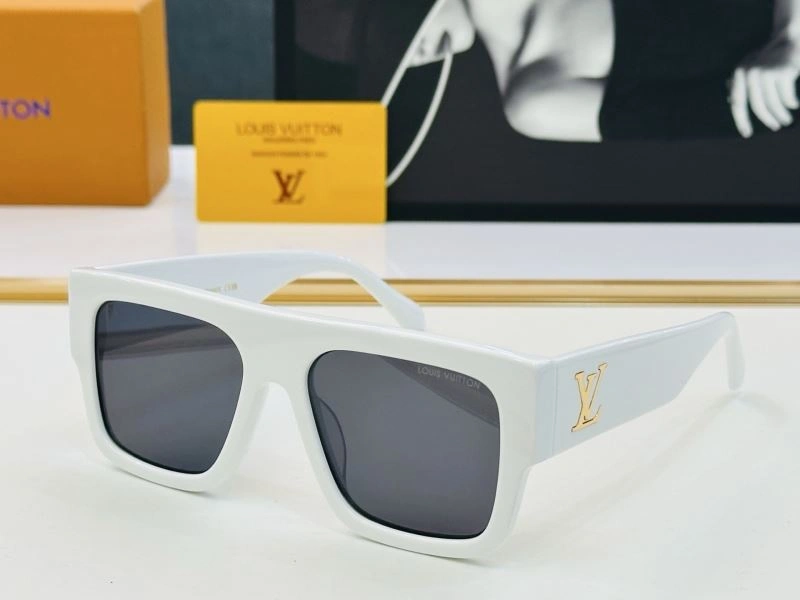 Louis Vuitton Sunglasses TravelReady 280408