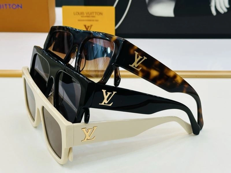 Louis Vuitton Sunglasses TravelReady 280408