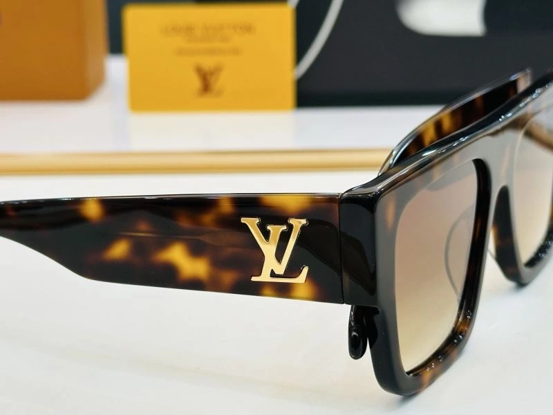 Louis Vuitton Sunglasses TravelReady 280408