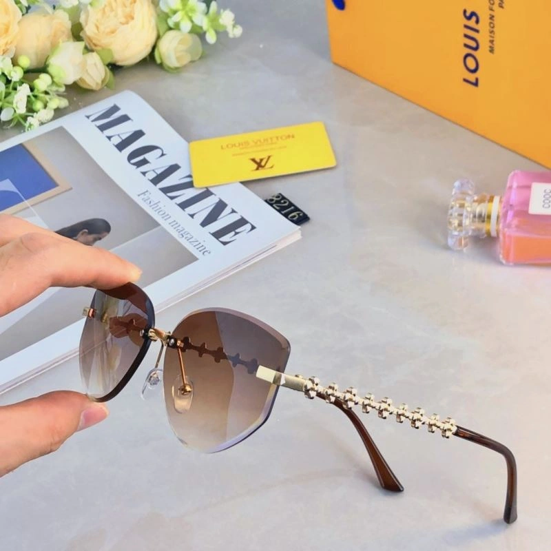 Stretchable Louis Vuitton Sunglasses 280406
