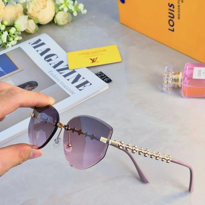 Stretchable Louis Vuitton Sunglasses 280406