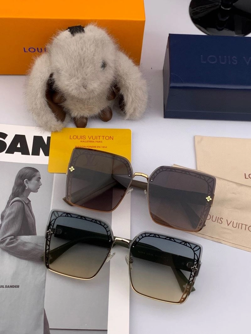 FashionForward Louis Vuitton Sunglasses 281057