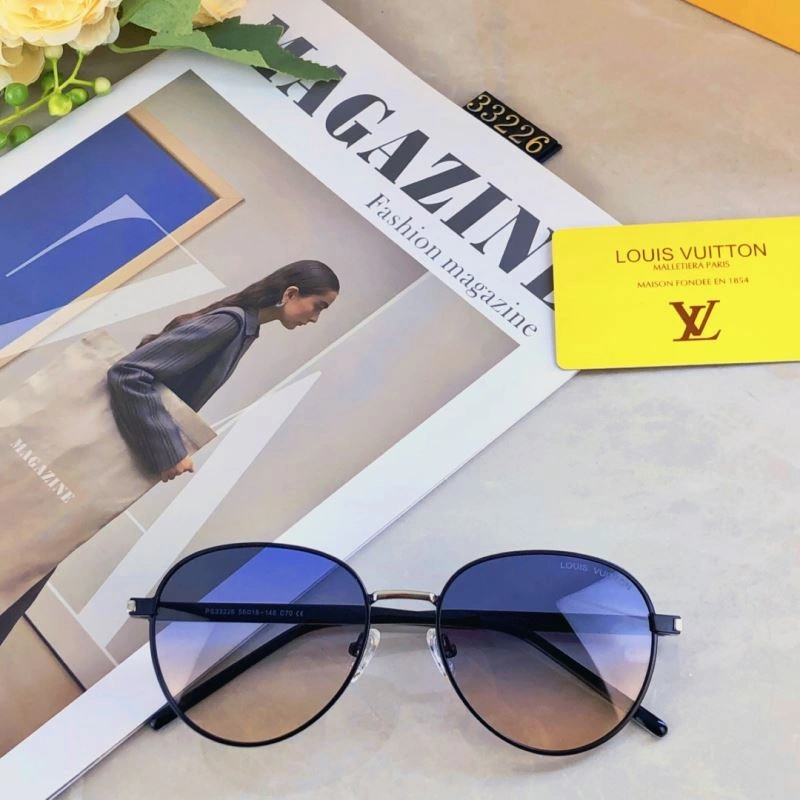 Louis Vuitton Sunglasses Practical 281056