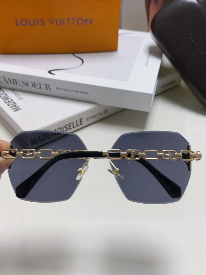 Louis Vuitton Sunglasses Compact 281053