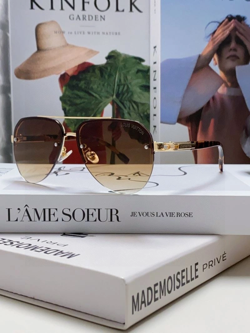 UrbanChic Louis Vuitton Sunglasses 281052