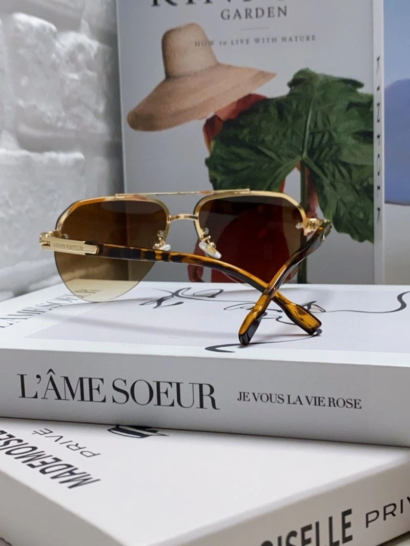 UrbanChic Louis Vuitton Sunglasses 281052
