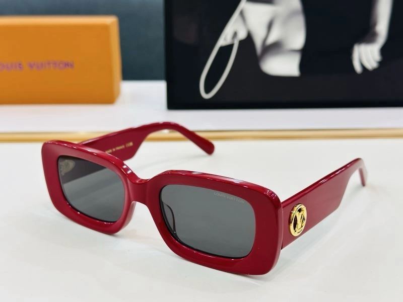 Louis Vuitton Sunglasses Bold 281025
