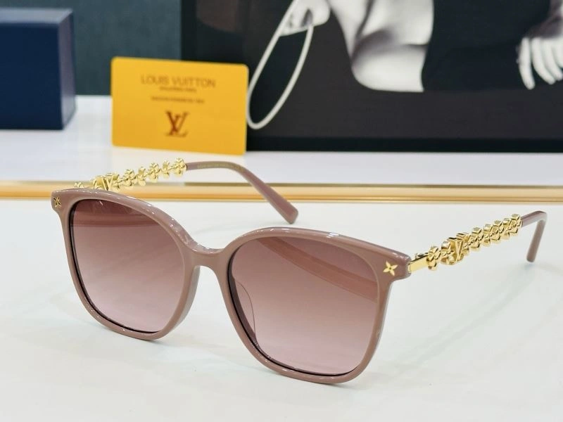 EyeCatching Louis Vuitton Sunglasses 281024