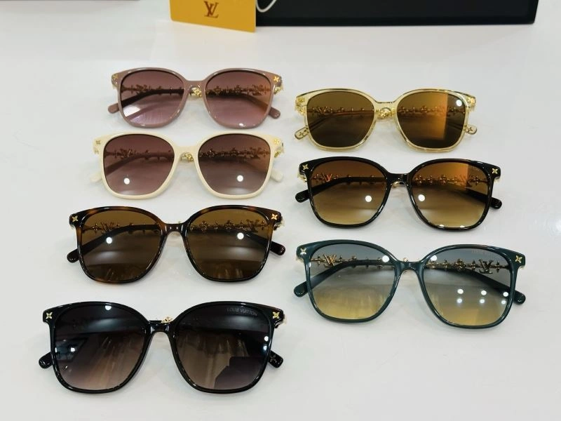 EyeCatching Louis Vuitton Sunglasses 281024