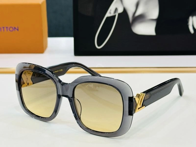 Louis Vuitton Sunglasses EasyMatch 281047