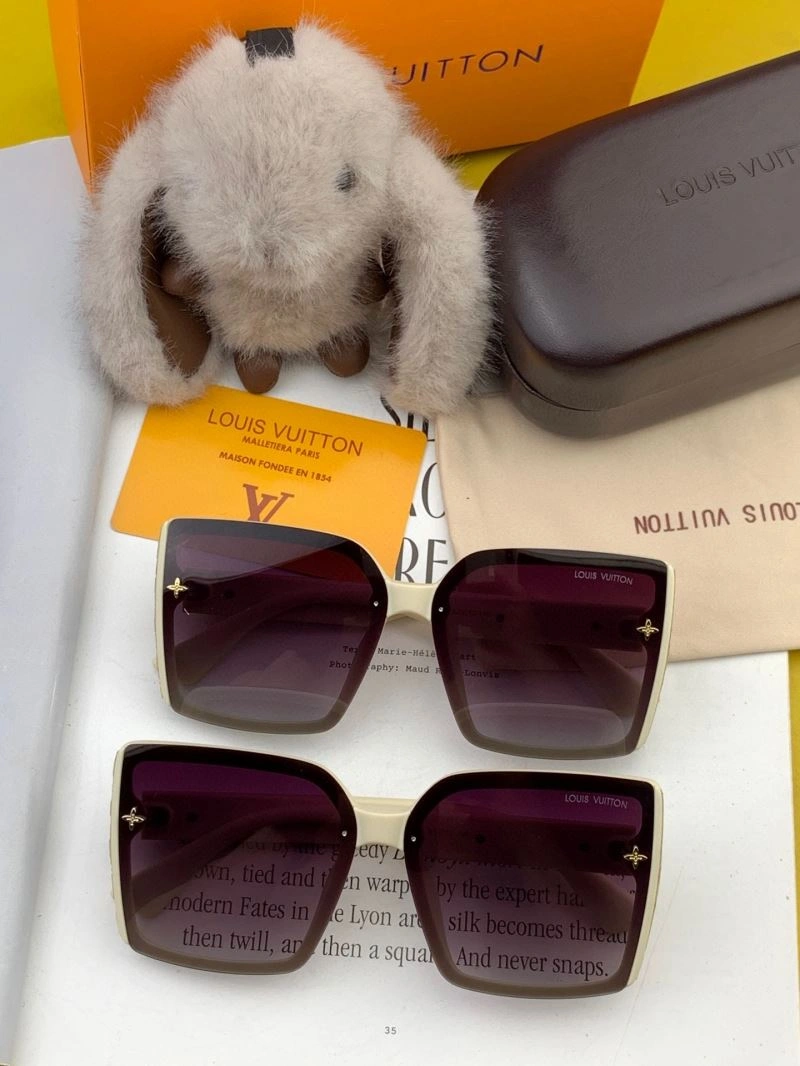 NewStyle Louis Vuitton Sunglasses 281018