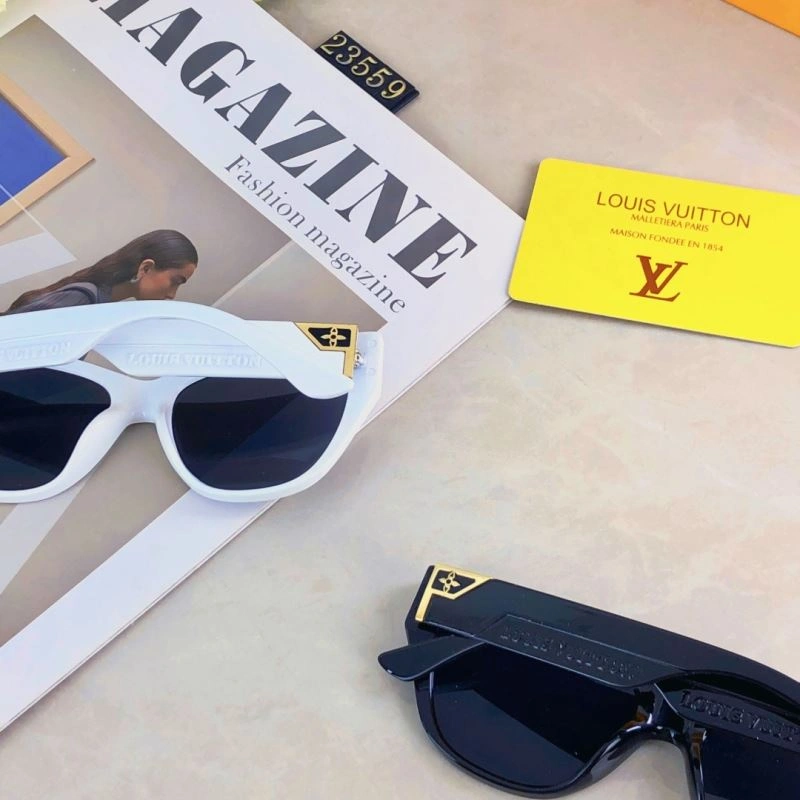 ModernLook Louis Vuitton Sunglasses 281044