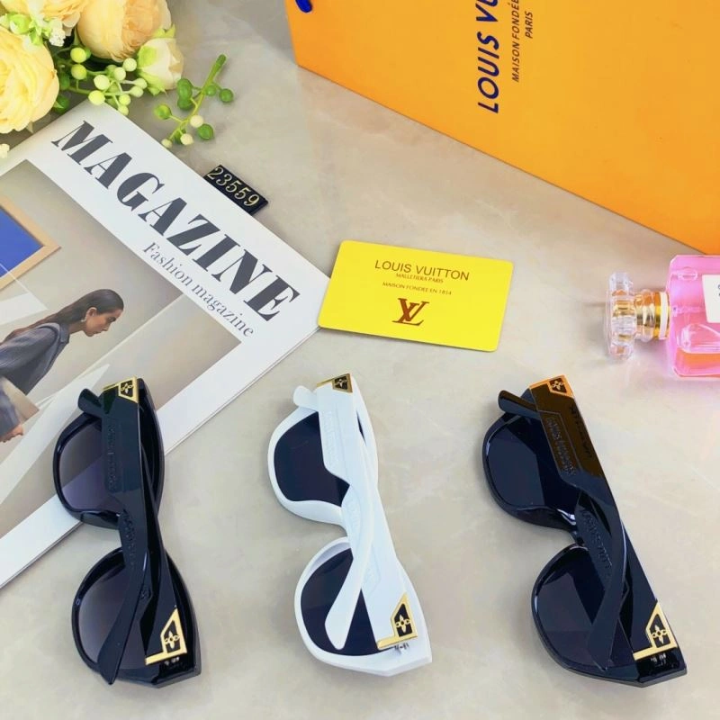 ModernLook Louis Vuitton Sunglasses 281044