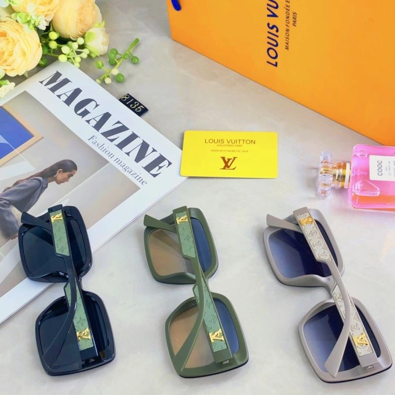 Louis Vuitton Sunglasses Minimalist 281037