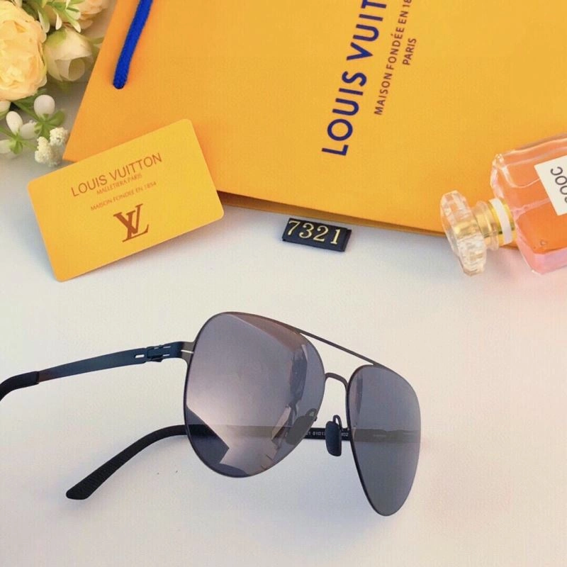 Louis Vuitton Sunglasses Refined 281039