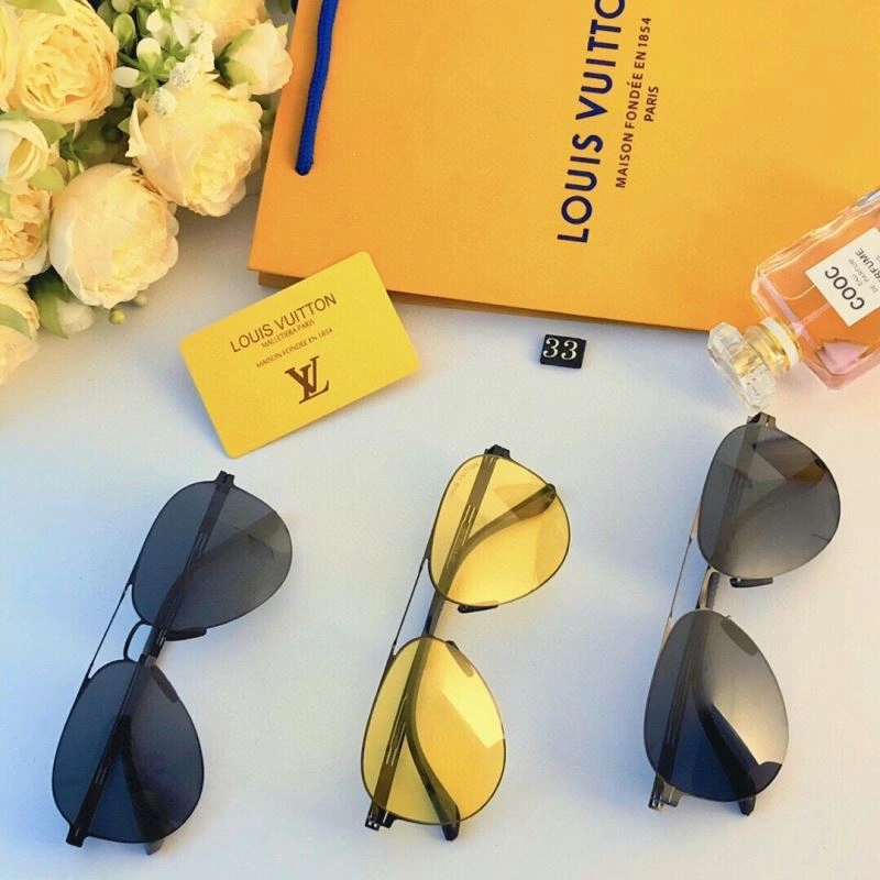 Bright Louis Vuitton Sunglasses 281043