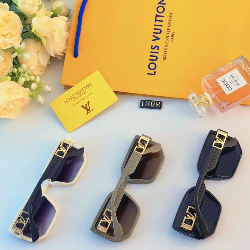 Louis Vuitton Sunglasses Casual 281035