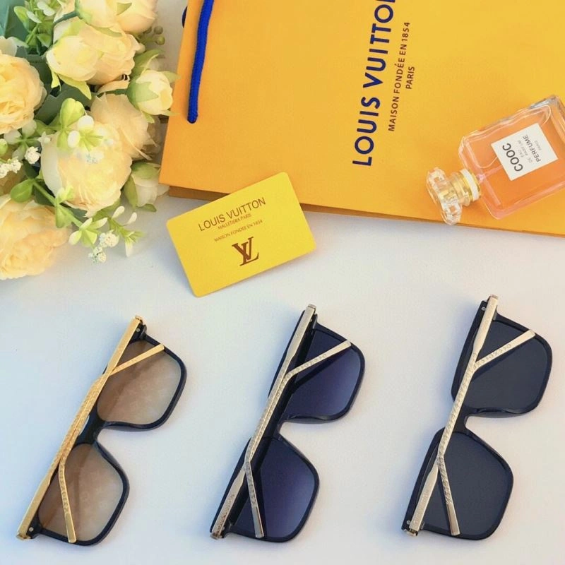 Louis Vuitton Sunglasses Attractive 281013