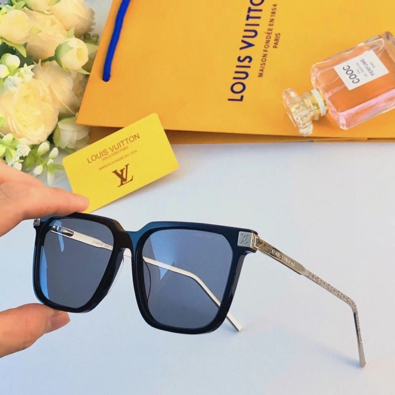 Louis Vuitton Sunglasses Attractive 281013