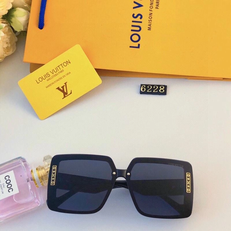 Neat Louis Vuitton Sunglasses 281020