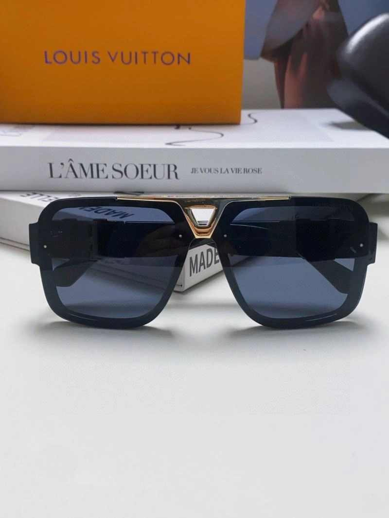 Colorful Louis Vuitton Sunglasses 281011