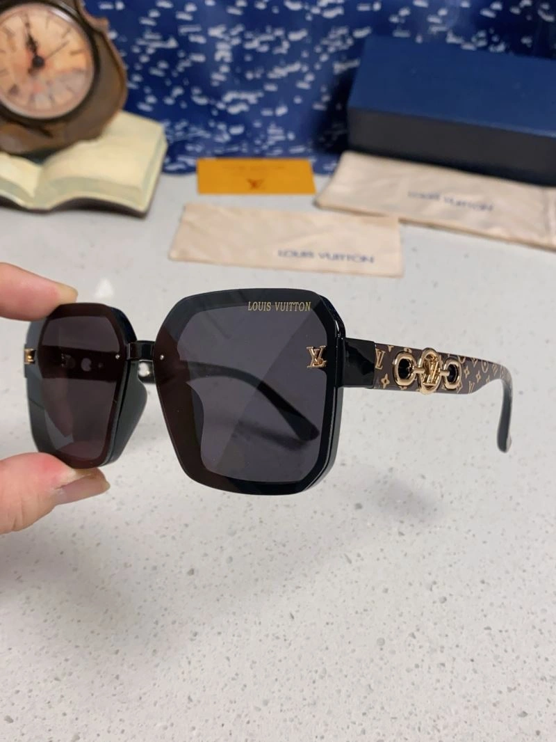 Fashionable Louis Vuitton Sunglasses 281009