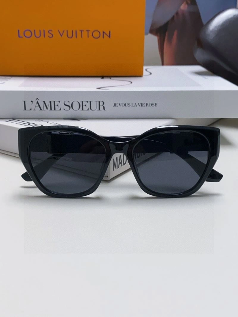 Breathable Louis Vuitton Sunglasses 280984