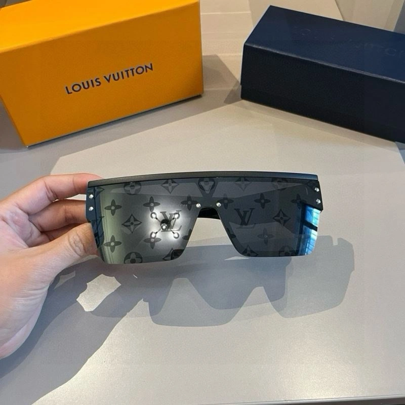 Louis Vuitton Sunglasses Efficient 280981