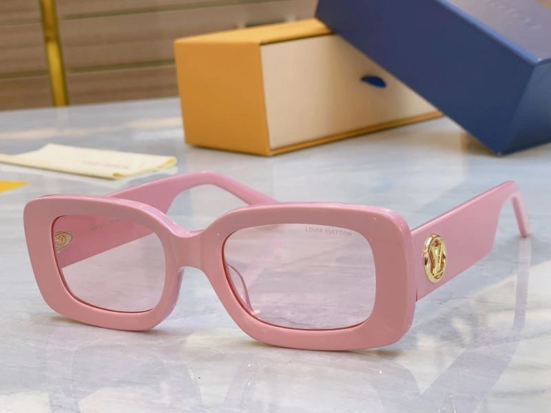 Louis Vuitton Sunglasses Cozy 281008
