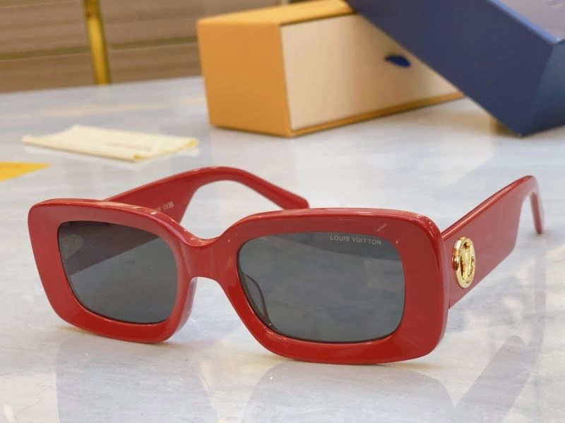 Louis Vuitton Sunglasses Cozy 281008