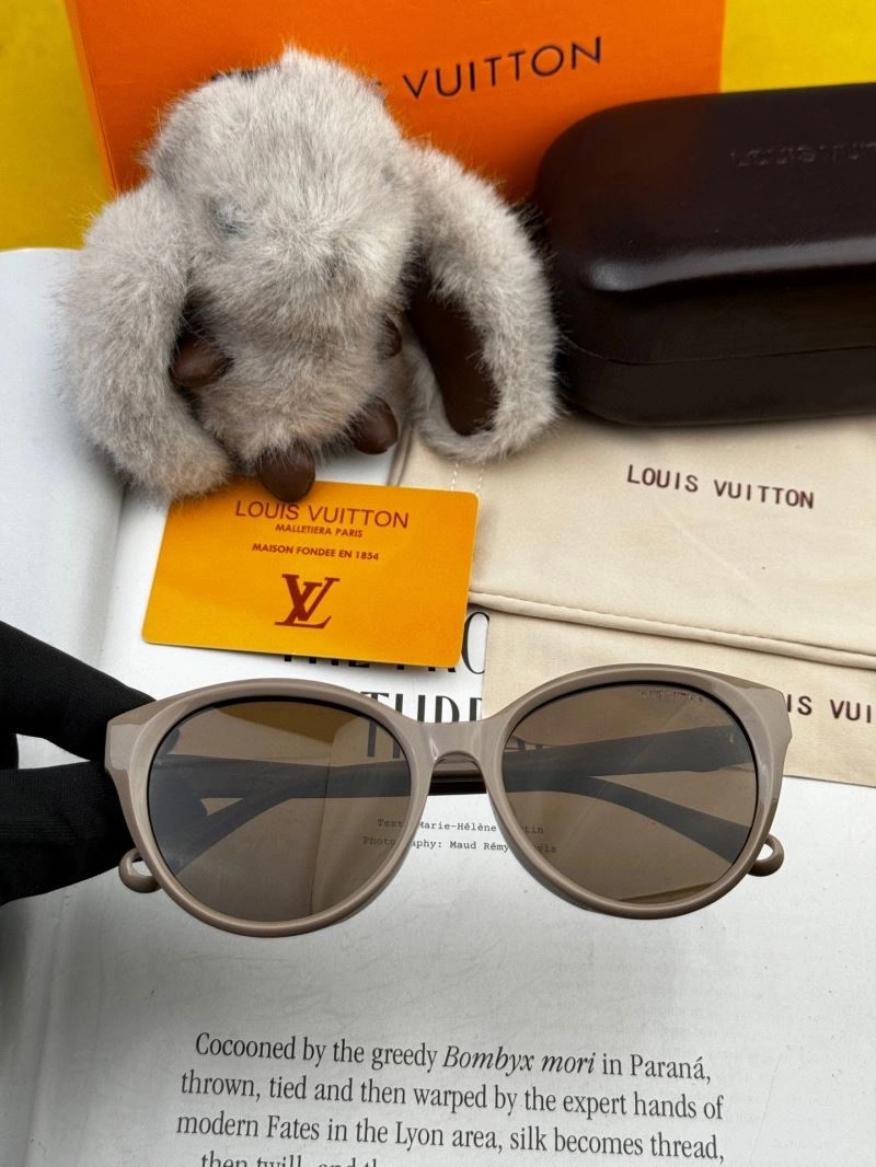 SportInspired Louis Vuitton Sunglasses 281006