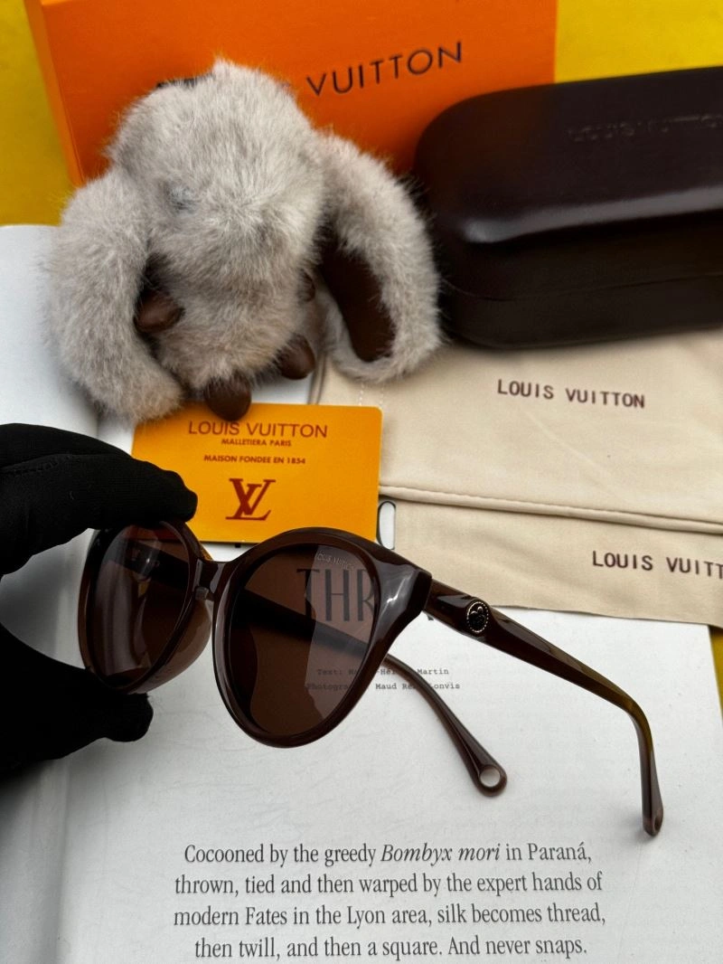 SportInspired Louis Vuitton Sunglasses 281006