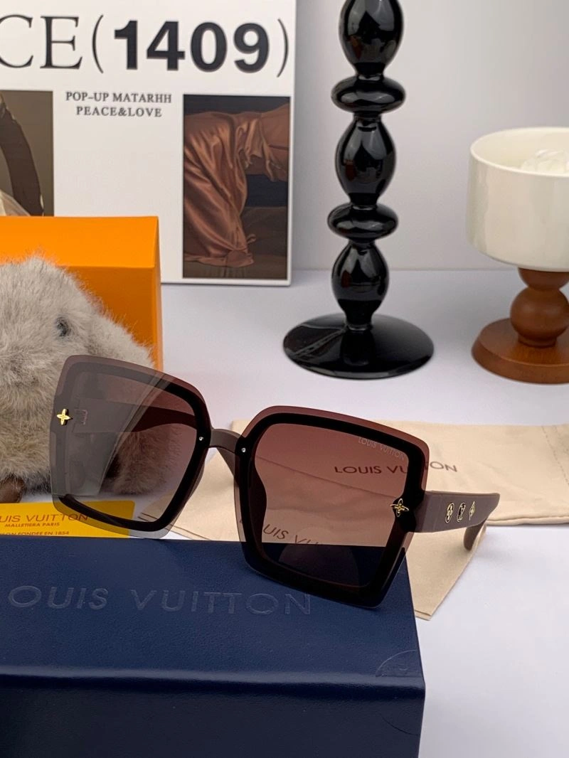 Practical Louis Vuitton Sunglasses 280998