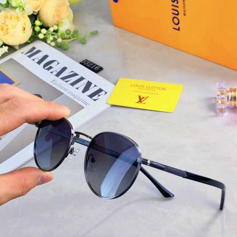 Louis Vuitton Sunglasses Bright 280977