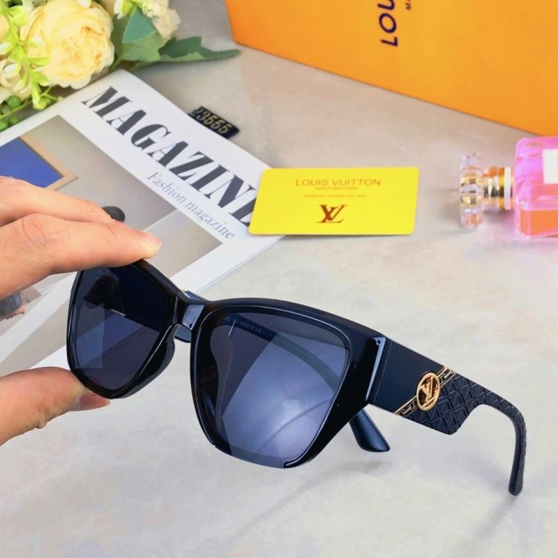 Louis Vuitton Sunglasses SunProtective 281007