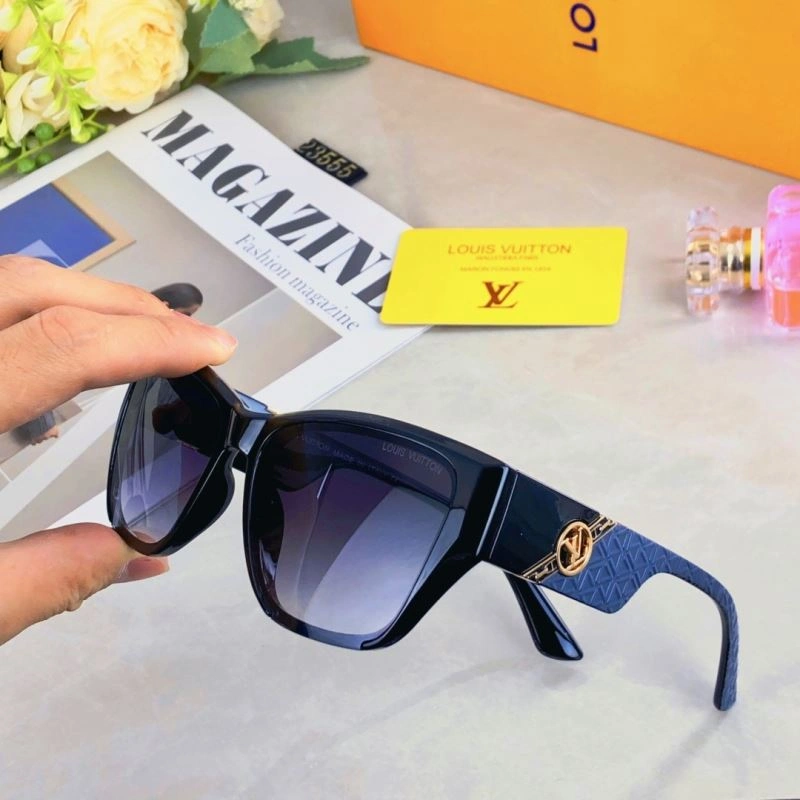 Louis Vuitton Sunglasses SunProtective 281007