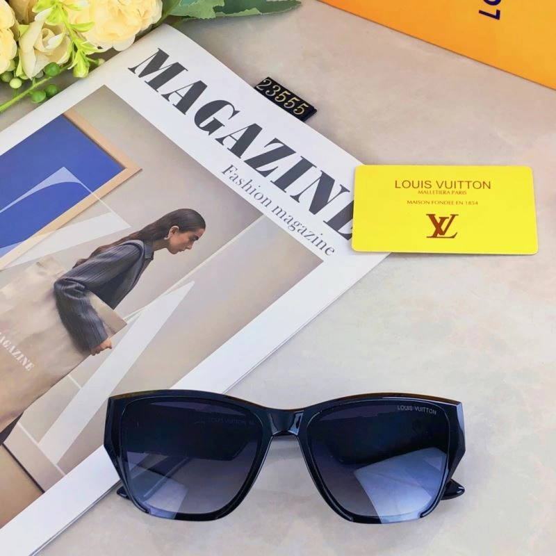 Louis Vuitton Sunglasses SunProtective 281007